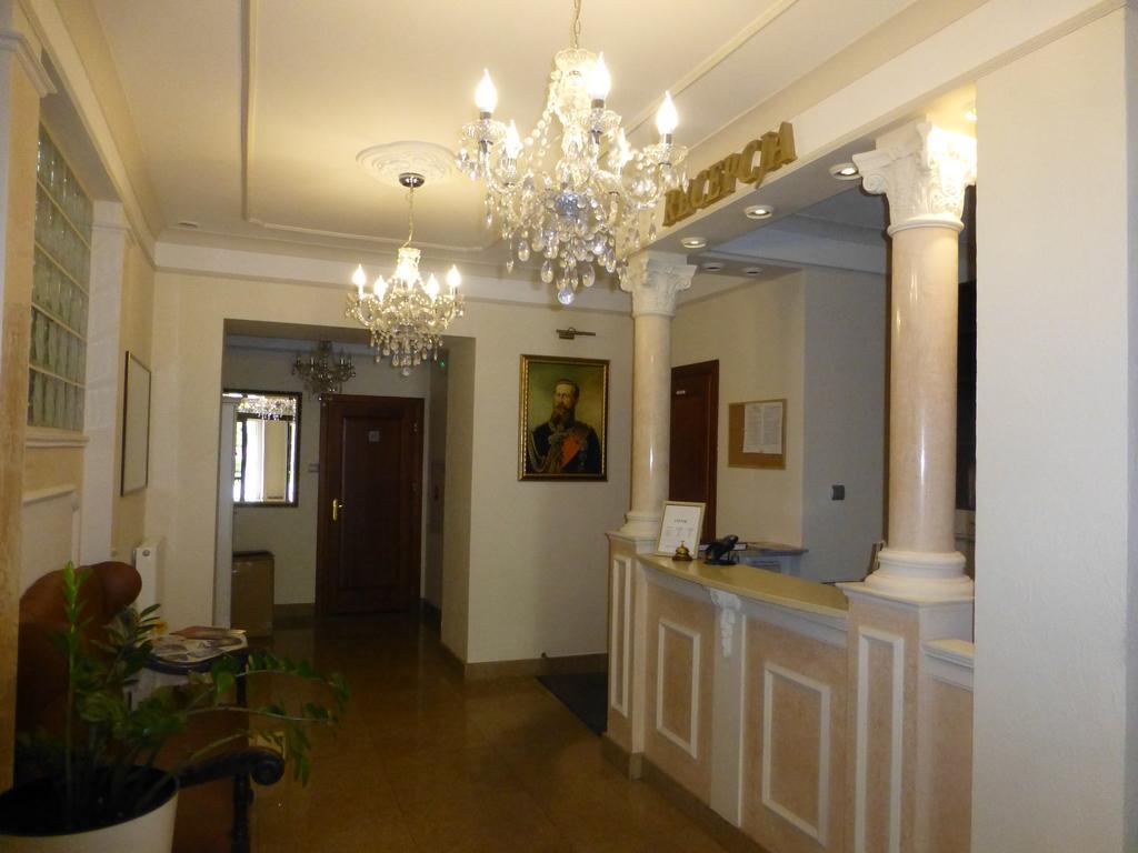 Hotel Cesarski - Kaiserhof 기지크코 외부 사진