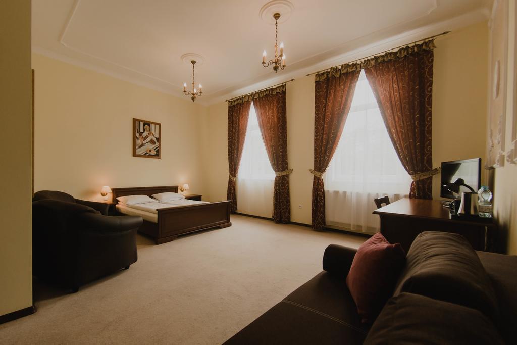 Hotel Cesarski - Kaiserhof 기지크코 외부 사진