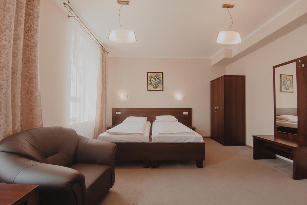 Hotel Cesarski - Kaiserhof 기지크코 외부 사진