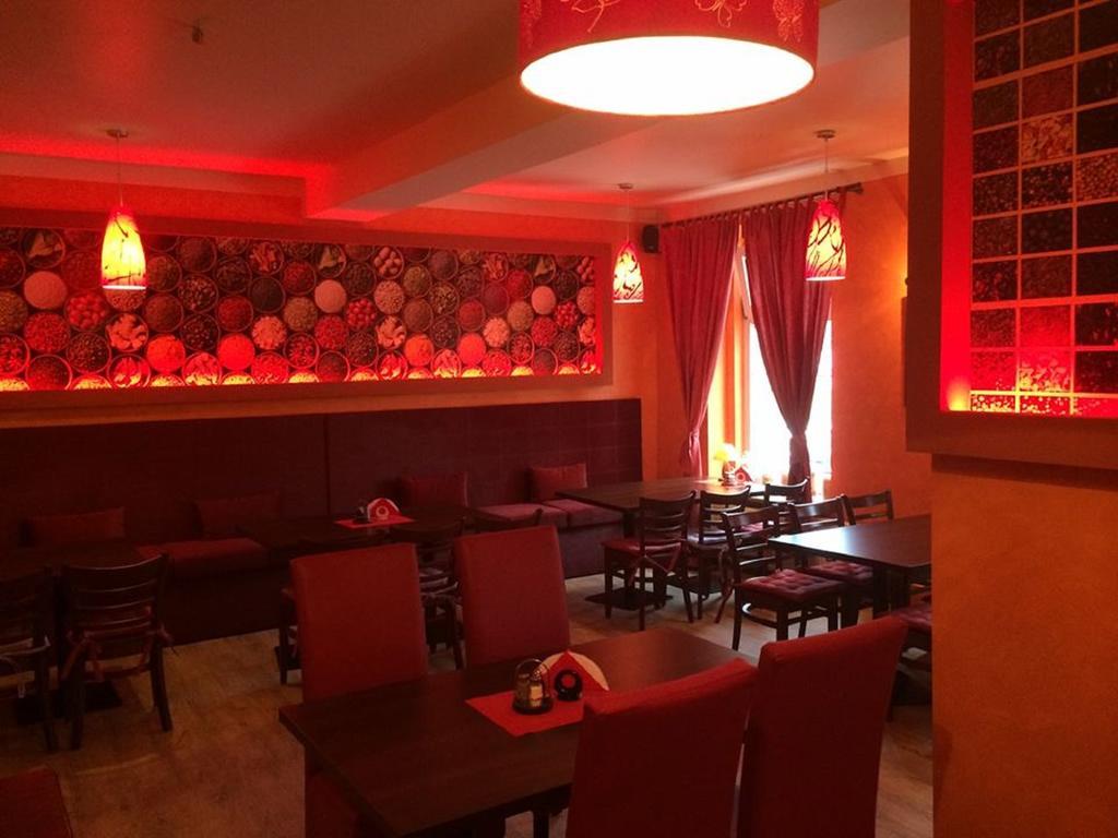 Hotel Cesarski - Kaiserhof 기지크코 외부 사진