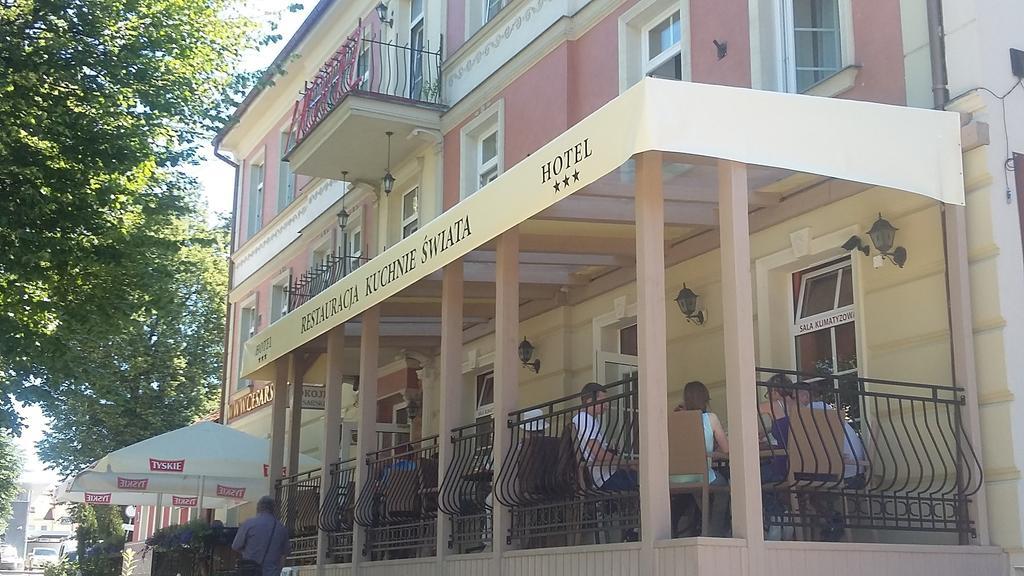 Hotel Cesarski - Kaiserhof 기지크코 외부 사진